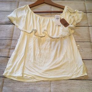 AEO Cream Off-the-Shoulder Soft & Sexy T